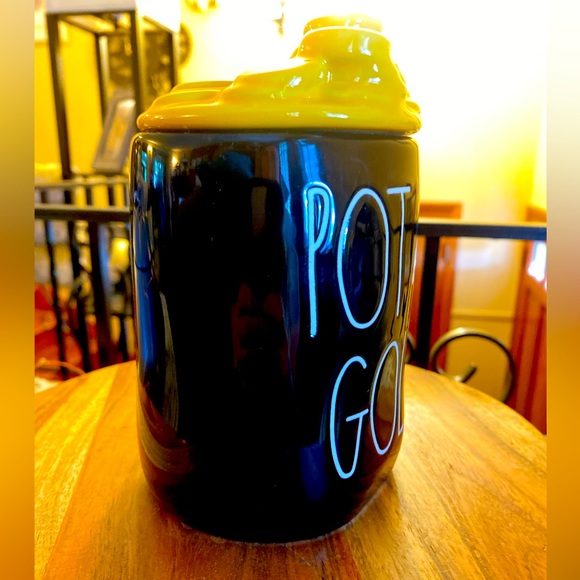 Rae Dunn Mug Pot of Gold - Picture 7 of 7